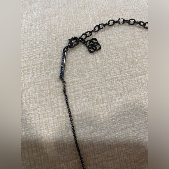 Kendra Scott Signature Elisa Gunmetal Plated Black Drusy Pendant Necklace - Picture 4 of 5